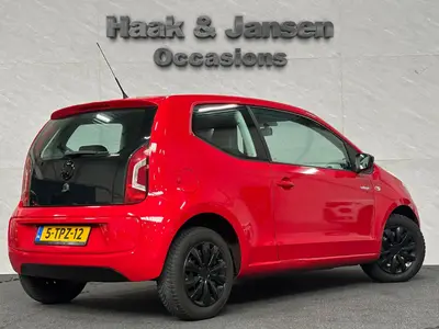 Volkswagen up! - Thumbnail 4