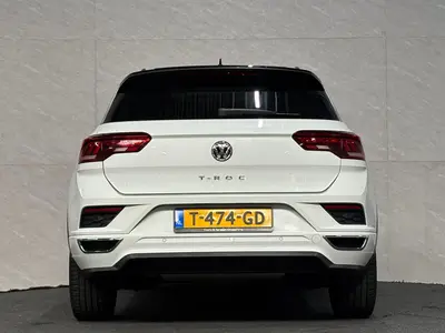 Volkswagen T-Roc - Thumbnail 6