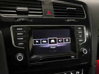 Volkswagen Golf - Thumbnail 16