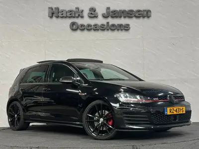 Volkswagen Golf - Thumbnail 2