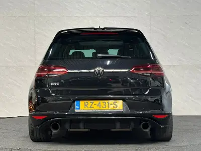 Volkswagen Golf - Thumbnail 6