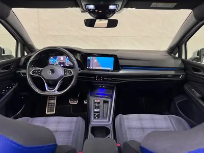 Volkswagen Golf - Thumbnail 11