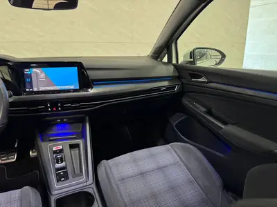 Volkswagen Golf - Thumbnail 12