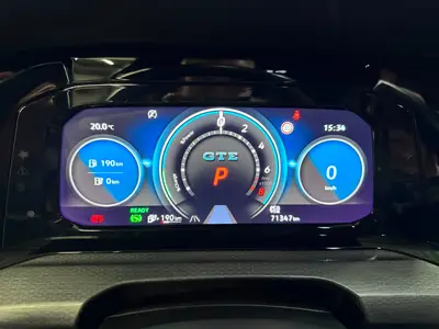 Volkswagen Golf - Thumbnail 26