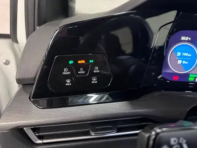 Volkswagen Golf - Thumbnail 27