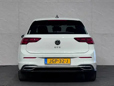 Volkswagen Golf - Thumbnail 6