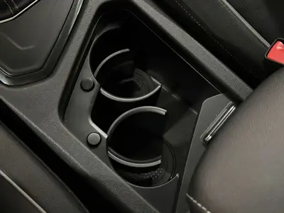 Volkswagen Tiguan - Thumbnail 22