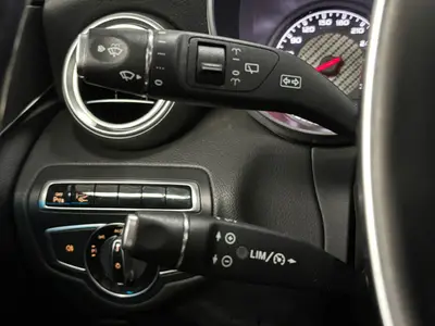 Mercedes-Benz C-Klasse - Thumbnail 25