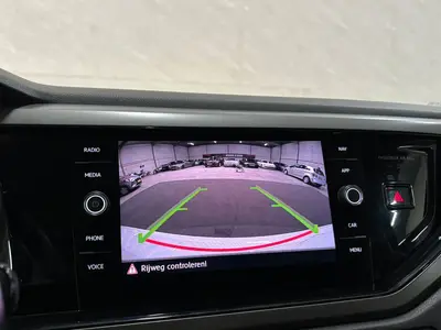 Volkswagen Polo - Thumbnail 16