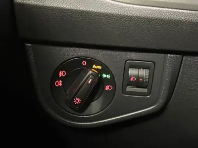 Volkswagen Polo - Thumbnail 26