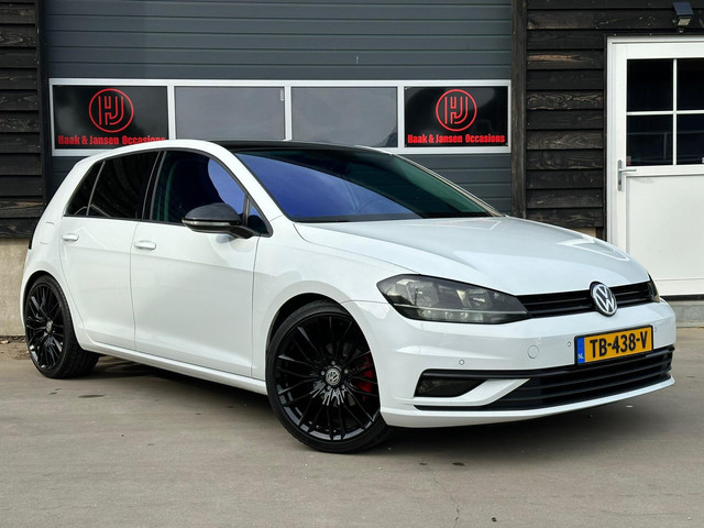 Volkswagen Golf 1.0 TSI Business – Automaat – Adaptive Cruise foto 2