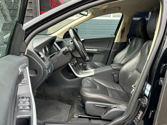 Volvo XC60 2.0 D3 FWD Automaat Clima Grijs kenteken 5-Cil foto 9