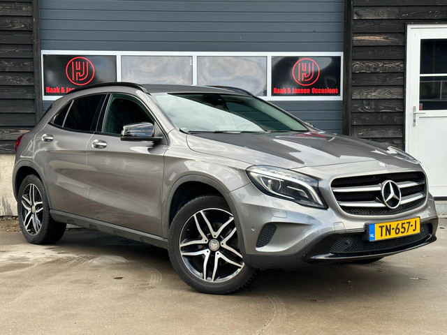 Mercedes-Benz GLA 220 d Prestige Automaat Navi foto 2