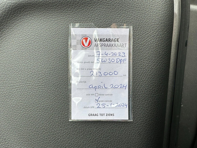 Mercedes-Benz GLA 220 d Prestige Automaat Navi foto 30