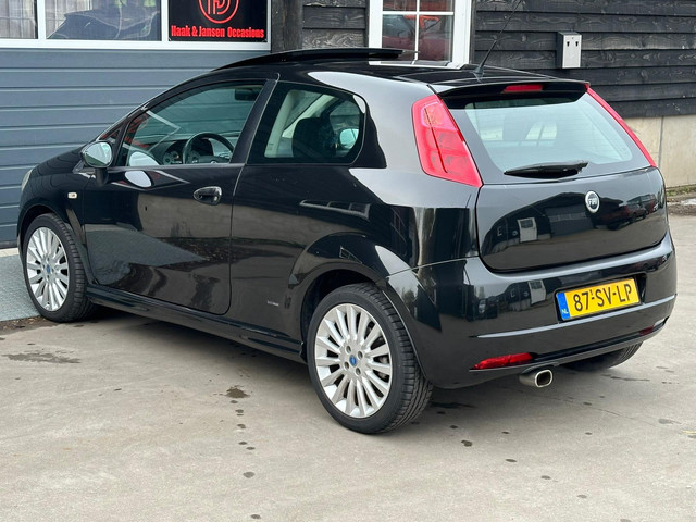 Fiat Grande Punto 1.4-16V Sport Panoramadak Clima NAP! foto 28