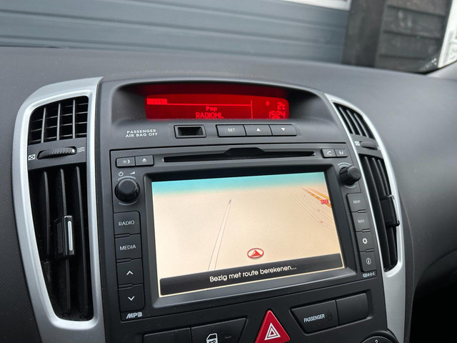 Kia cee’d Sporty Wagon 1.4 CVVT Seven Navi Camera Cruise foto 15