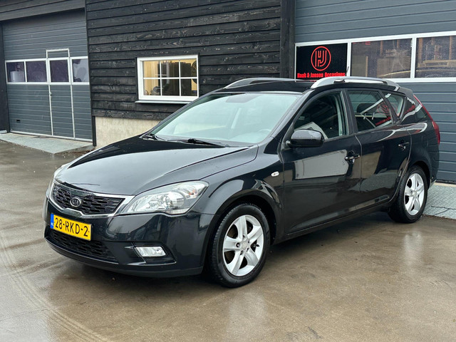 Kia cee’d Sporty Wagon 1.4 CVVT Seven Navi Camera Cruise foto 25