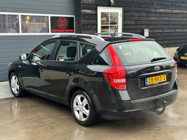 Kia cee’d Sporty Wagon 1.4 CVVT Seven Navi Camera Cruise foto 26