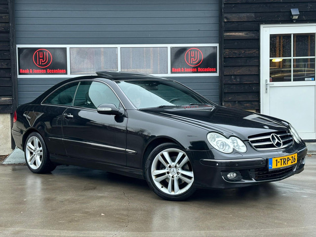 Mercedes-Benz CLK-Klasse Coupé 200 K. Elegance Automaat foto 2