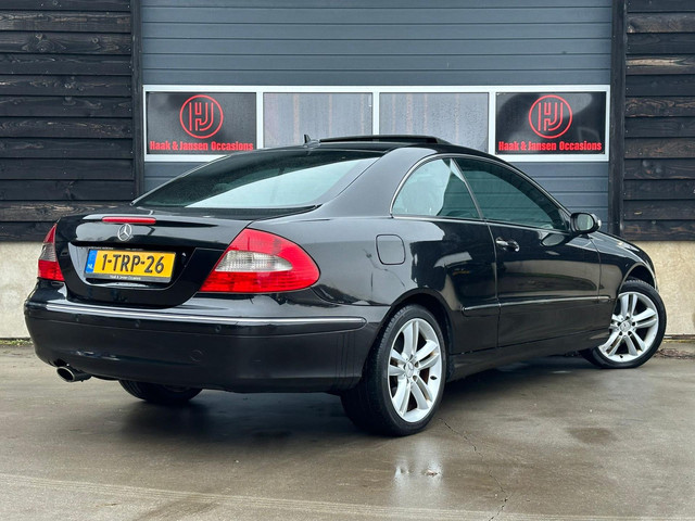 Mercedes-Benz CLK-Klasse Coupé 200 K. Elegance Automaat foto 3