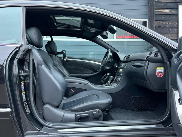 Mercedes-Benz CLK-Klasse Coupé 200 K. Elegance Automaat foto 10