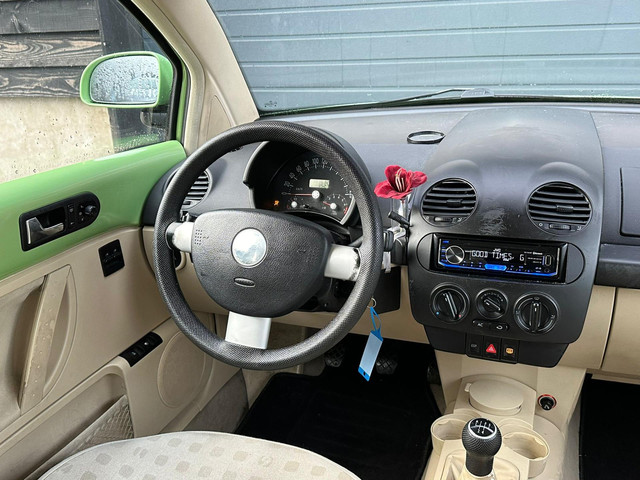 Volkswagen New Beetle 2.0 Highline Airco E-ramen apk foto 13