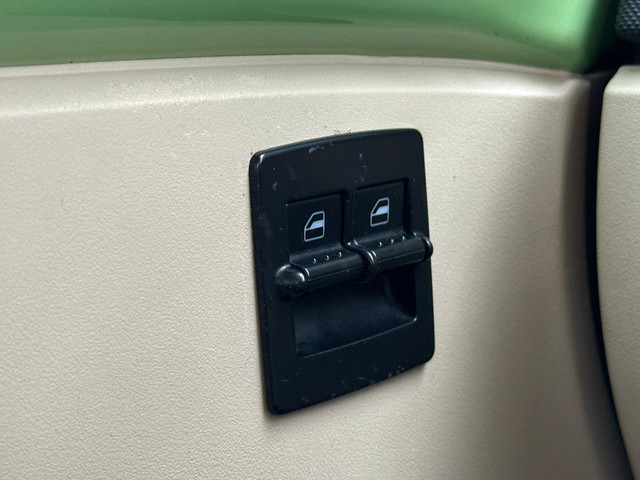 Volkswagen New Beetle 2.0 Highline Airco E-ramen apk foto 21