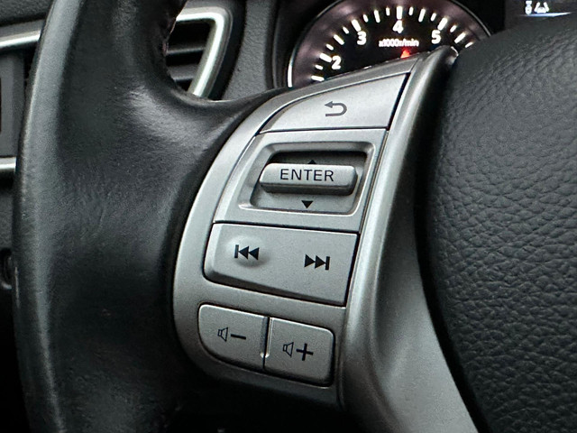 Nissan QASHQAI 1.2 N-Connecta Pano Navi Camera Trekhaak foto 23