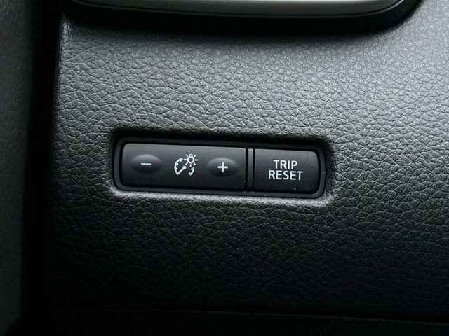 Nissan QASHQAI 1.2 N-Connecta Pano Navi Camera Trekhaak foto 25