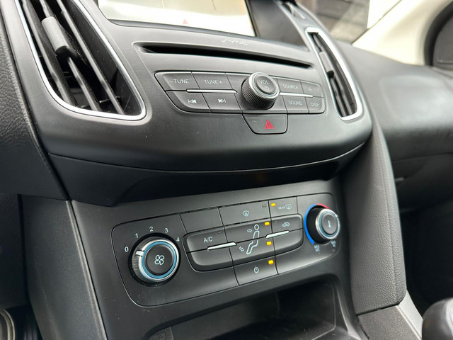 Ford FOCUS Wagon 1.0 Trend – Navigatie – Cruise – NAP foto 24