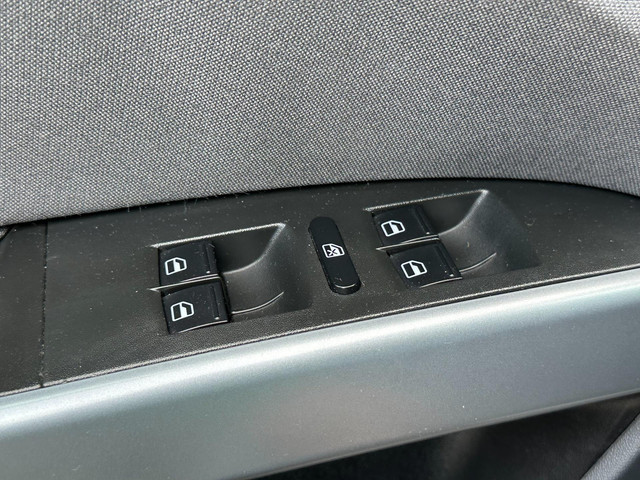 SEAT Leon 1.2 TSI Reference 5-DRS Airco Cruise Navi APK foto 26