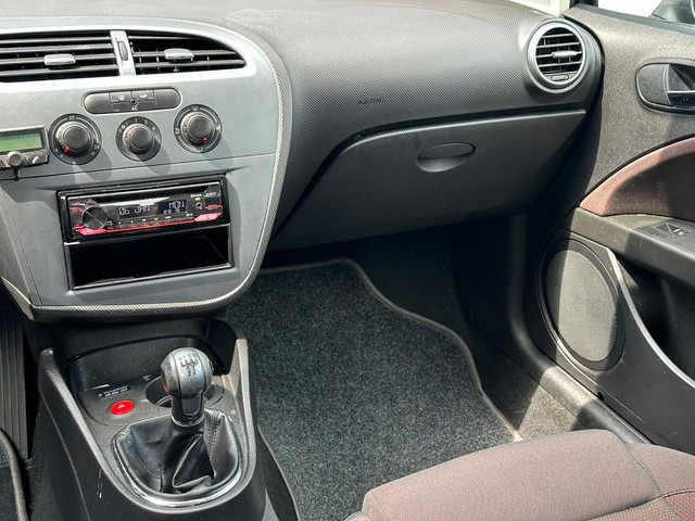 SEAT Leon 1.6 Reference – 5 DRS – Airco – Elek ramen foto 12