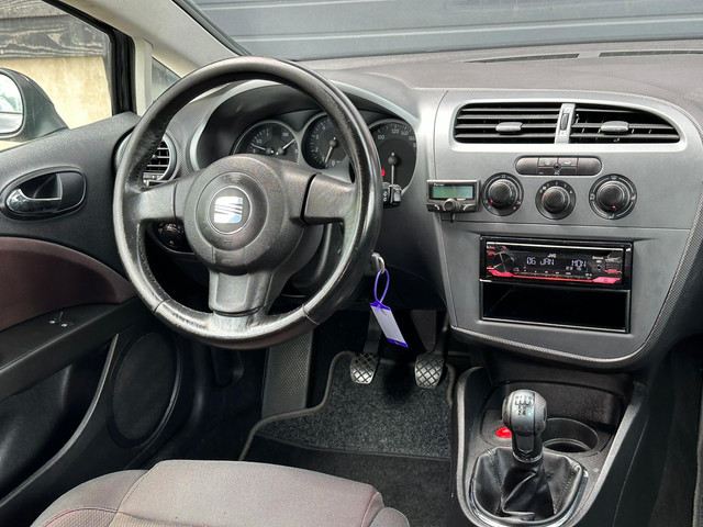 SEAT Leon 1.6 Reference – 5 DRS – Airco – Elek ramen foto 13