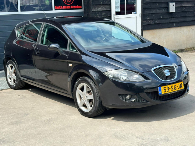 SEAT Leon 1.6 Reference – 5 DRS – Airco – Elek ramen foto 24