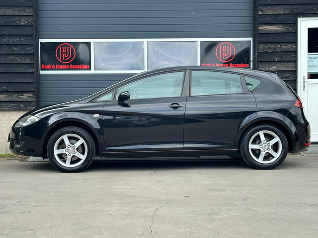 SEAT Leon 1.6 Reference – 5 DRS – Airco – Elek ramen foto 6