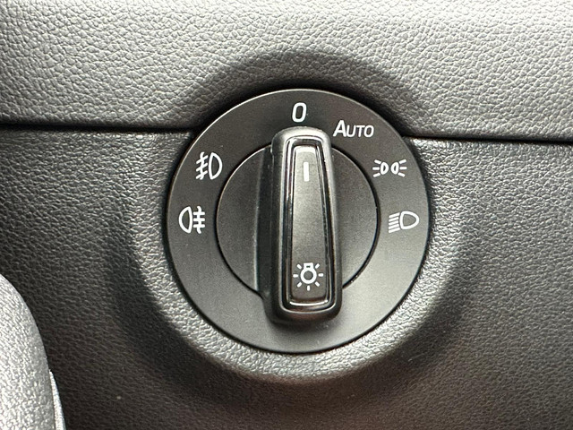 Škoda Octavia Combi 1.4 TSI Greentech Elegance Businessline foto 28