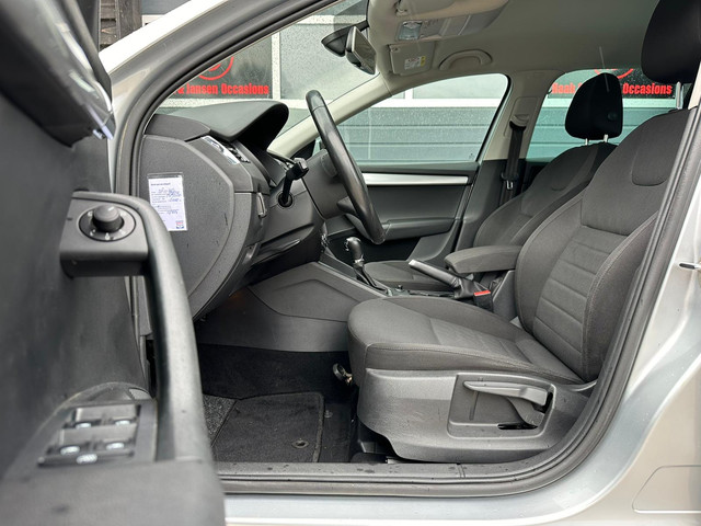 Škoda Octavia Combi 1.4 TSI Greentech Elegance Businessline foto 10
