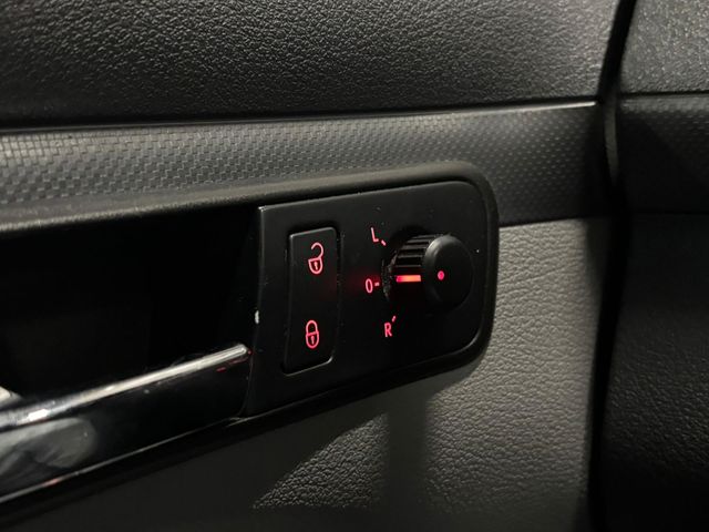 Volkswagen Caddy 1.6 5Persoons Trekhaak achteruitcamera stoelverwarming foto 17