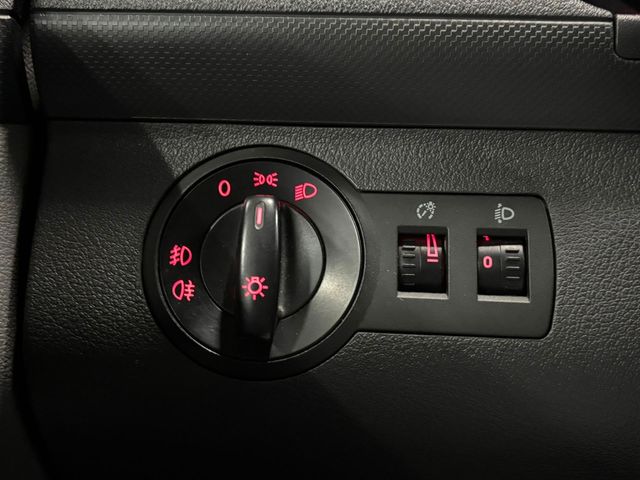 Volkswagen Caddy 1.6 5Persoons Trekhaak achteruitcamera stoelverwarming foto 18