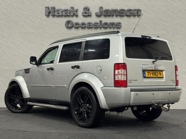Dodge Nitro 2.8 CRD SE Grijs kenteken 4X4 foto 3