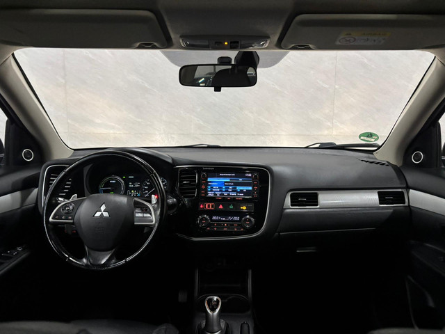 Mitsubishi Outlander 2.0 PHEV Instyle Panoramadak Rockford foto 12