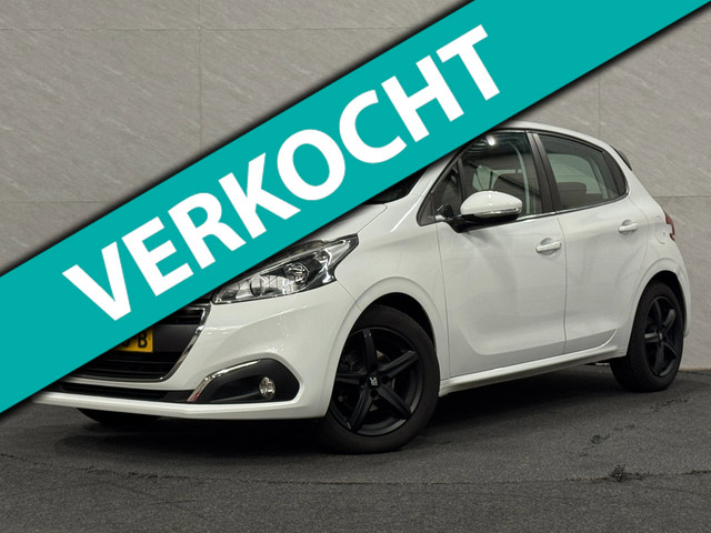 Peugeot 208 1.2 PureTech Blue Lion Airco 5 Deurs Navigatie
