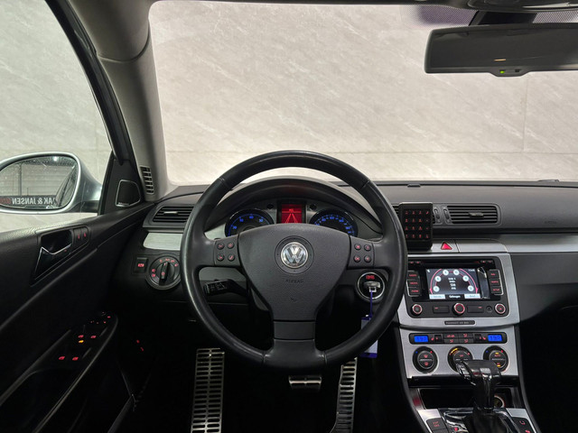 Volkswagen Passat Variant 3.2 V6 Highline 4M – Massage – Cruisecontrol – Panoramadak – Stoelverwarming foto 15