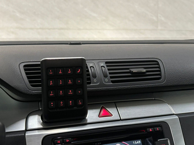 Volkswagen Passat Variant 3.2 V6 Highline 4M – Massage – Cruisecontrol – Panoramadak – Stoelverwarming foto 16