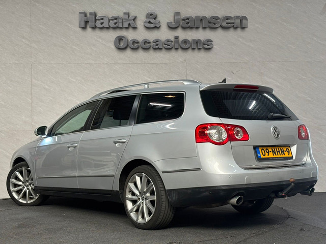 Volkswagen Passat Variant 3.2 V6 Highline 4M – Massage – Cruisecontrol – Panoramadak – Stoelverwarming foto 3