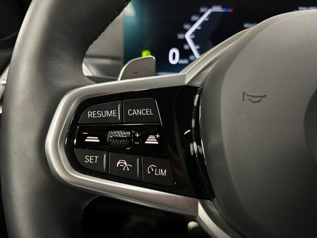 BMW 3 Serie Touring 330i Business Line M Sport Camera foto 24