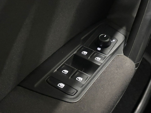 Volkswagen Tiguan 2.0 TDI Comfortline DSG Navi Pdc Cruise foto 24