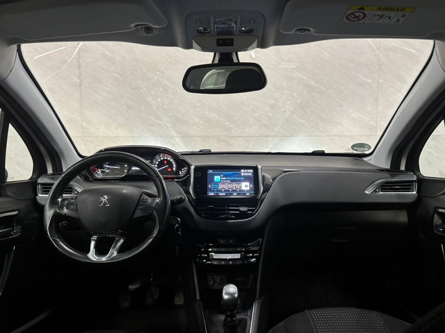 Peugeot 208 1.2 PureTech Blue Lease Allure Nap Km! Navi foto 11