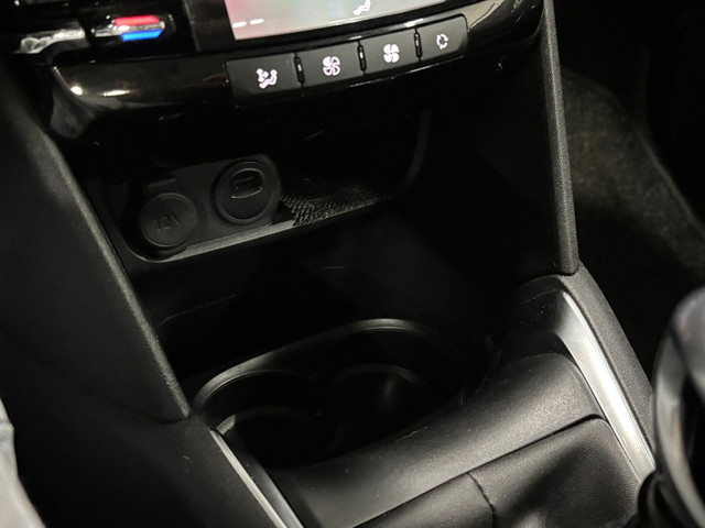 Peugeot 208 1.2 PureTech Blue Lease Allure Nap Km! Navi foto 18