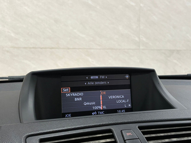 BMW 1-serie 118d – Cruisecontrol – Stoelverwarming – Navi foto 15